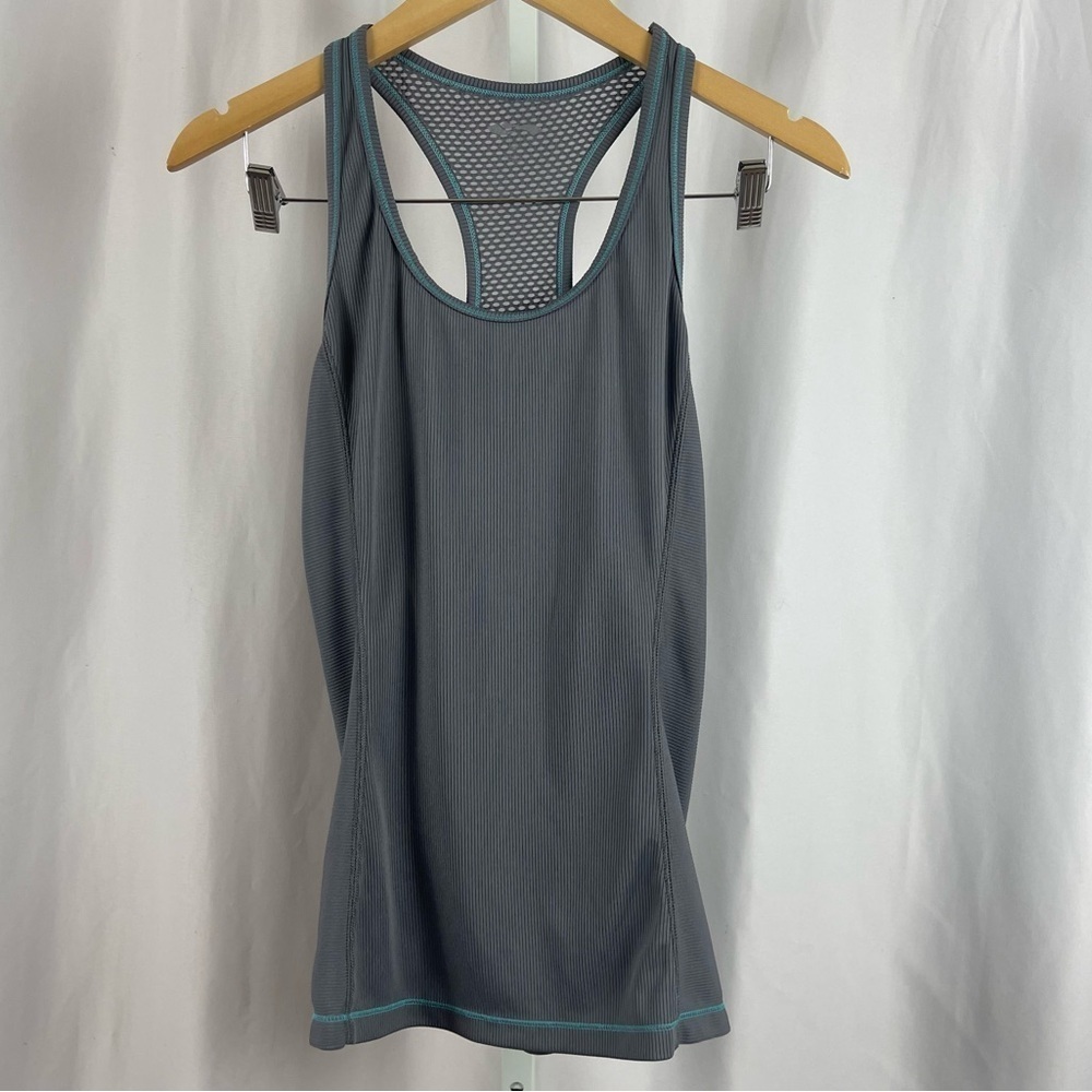 Cascade Sport Medium Active Workout Tank Top Yoga Running Gym Athletic